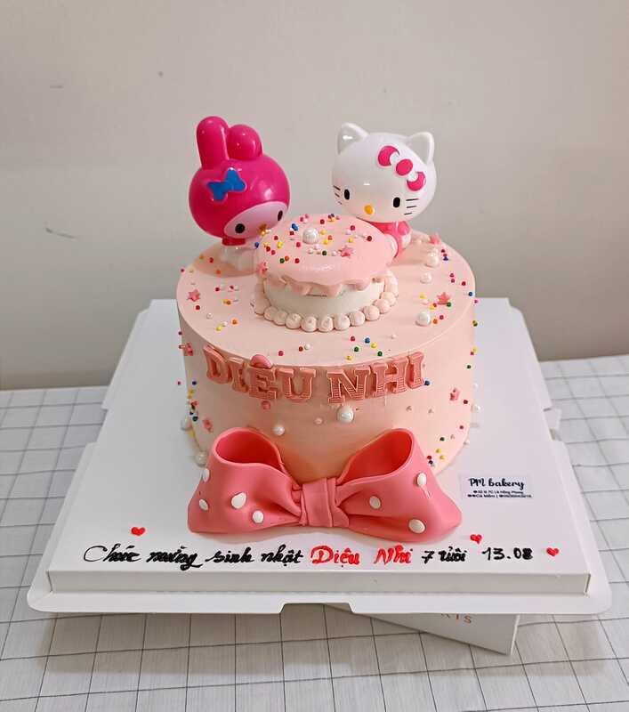 BÁNH KEM MÈO KITTY