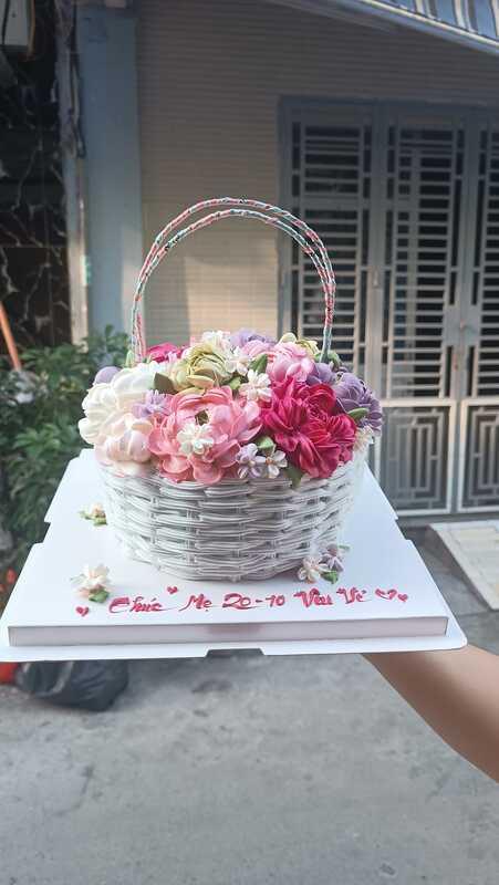 BÁNH KEM GIỎ HOA