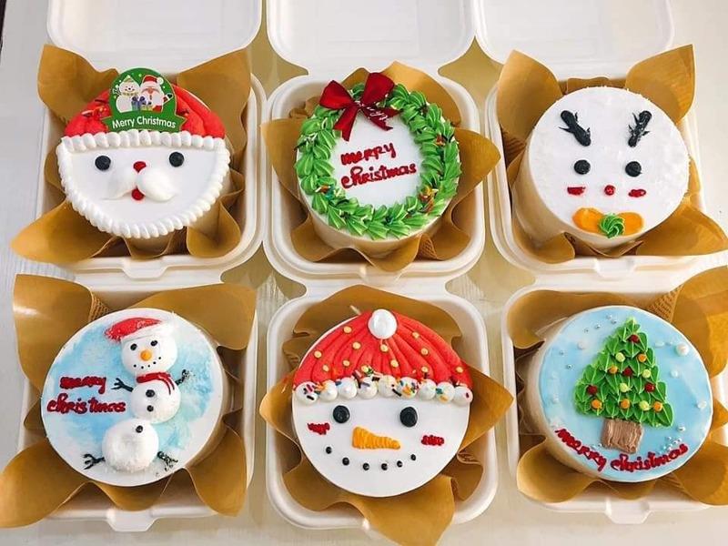 BÁNH KEM NOEL NHỎ